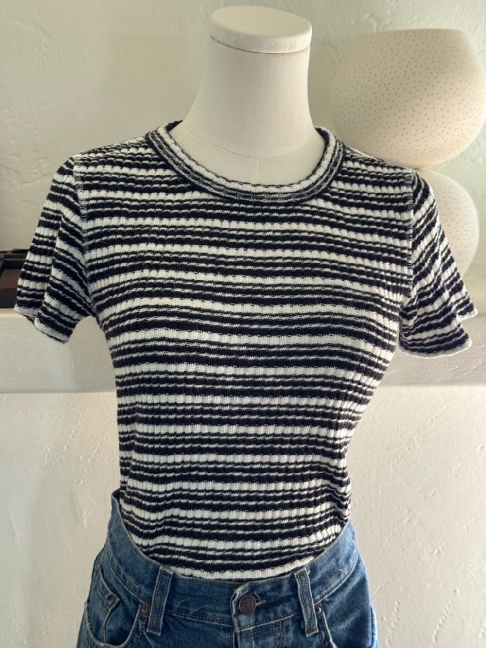 Everlane Ribbed Knit Striped Tee Black Ivory Fitted Sweater Tee Small
